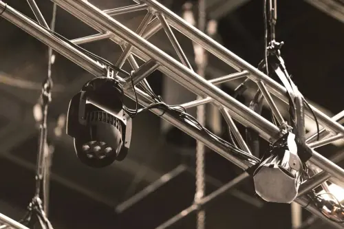 Strutture che incantano: il fascino delle tensostrutture negli eventi di successo